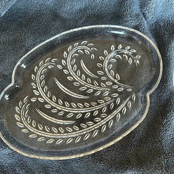 1950s Federal Glass Hospitality Snack Trays - Picture 2 of 3